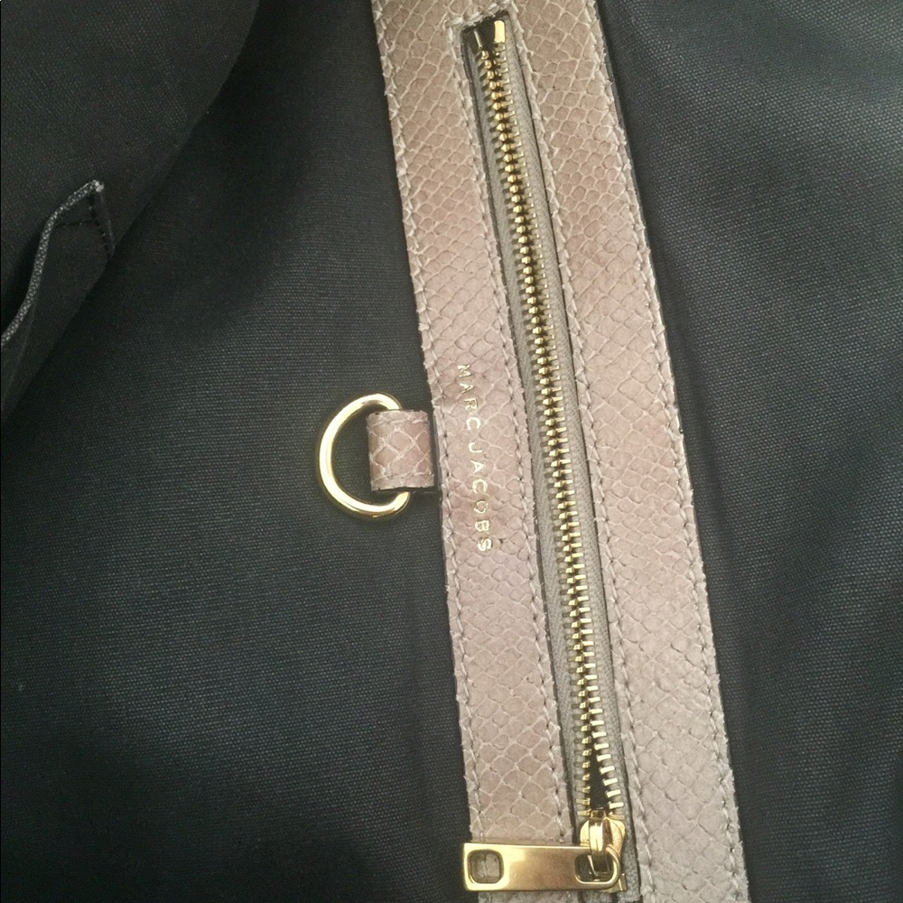 Marc Jacobs Quilted And Studded Python Leather Bag - image 3